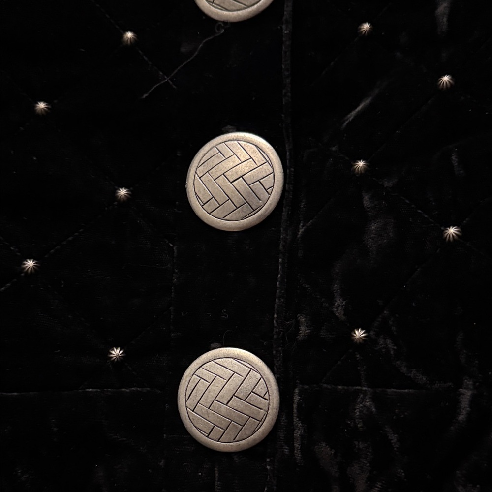 Vintage Double D Ranch Black Velvet Cropped Jacket with Metallic Buttons - Picture 3 of 4